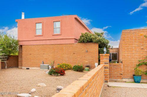 8865 Calle Bogota, Tucson, AZ 85715-5524