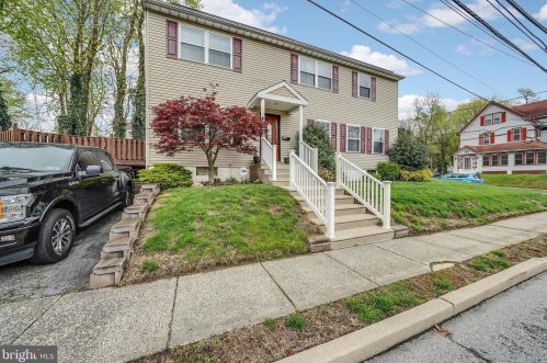 48 Logan Ave, Manor, PA 19036-1810