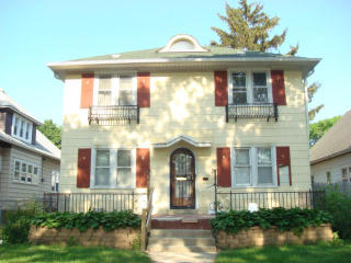 5452 42nd St, Milwaukee, WI 53209-4627