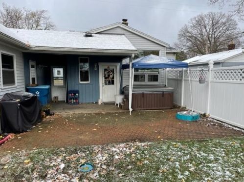 2367 Philo Ave, Meskegon MI 49441-1364 exterior