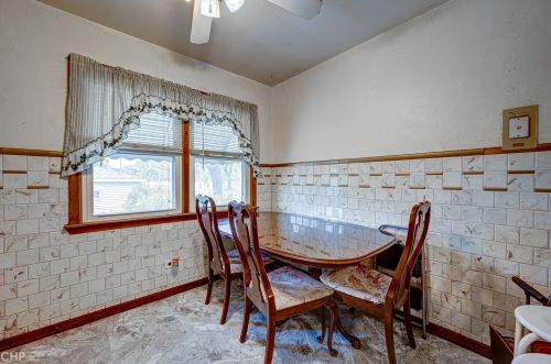 4500 Ln Crosse Ave, Chicago IL 60646-4922 exterior