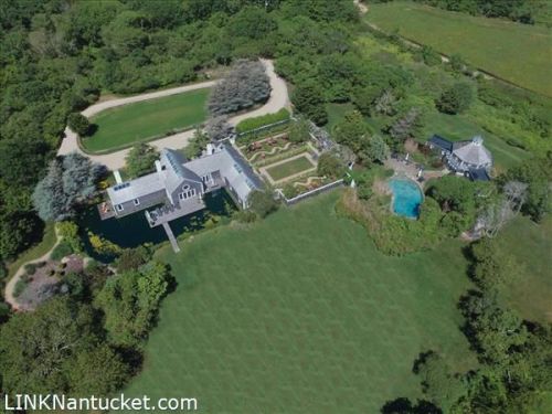 24 Almanack Pond Rd, Nantucket MA  02554-3000 exterior