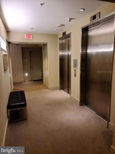 1101 Locust St, Philadelphia PA  19107-5519 exterior