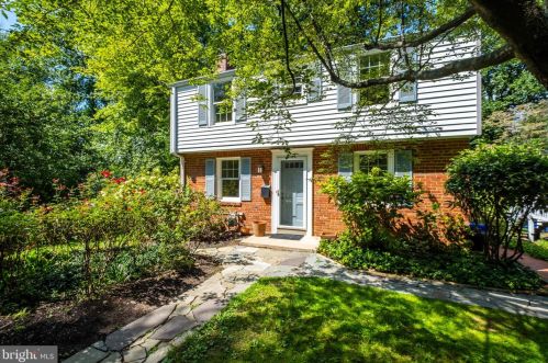 8800 Maywood Ave, Silver Spring MD  20910-5025 exterior