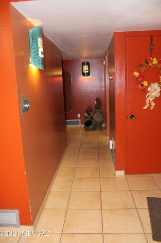 220 Paseo Seco, Green Valley AZ 85614-2714 exterior