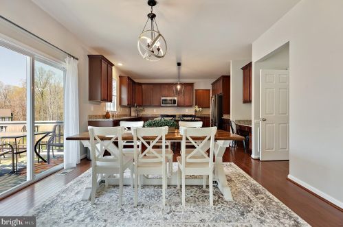 1190 Fairwood Dr, Huntingtown MD 20639-3931 exterior