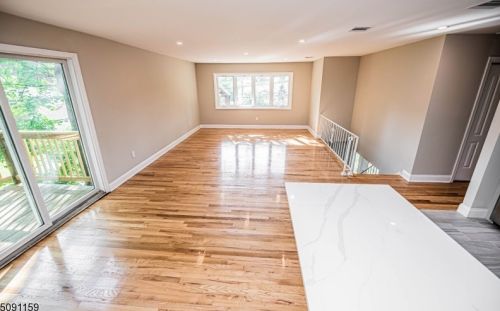 101 Pocono Trl, Hopatcong NJ  07843-1009 exterior