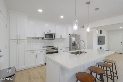 642 Shannon St, Chandler AZ 85226-6106 exterior