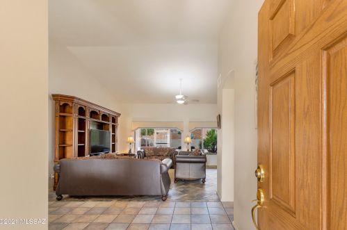 63396 Cat Claw Ln, Tucson, AZ 85739-2061