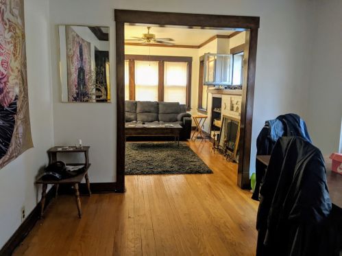 5001 Altgeld St, Chicago, IL 60639-2409