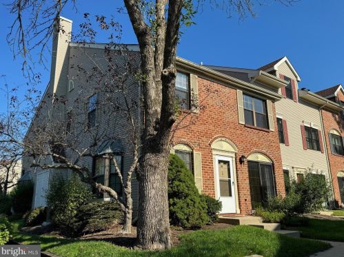 86 Oneill Ct, Trenton NJ  08648-2653 exterior