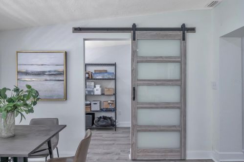 3912 Bay View Ave, Tampa FL  33611-1234 exterior