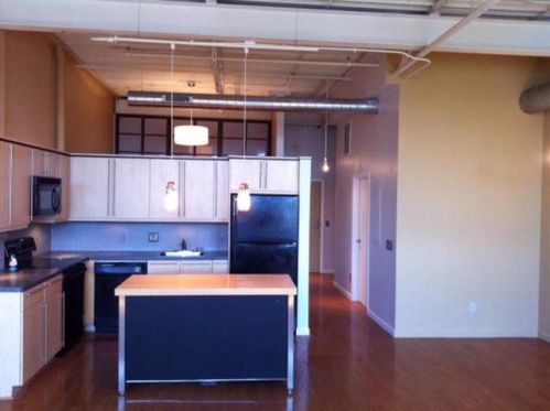 234 Reservoir Ave, Milwaukee WI  53212-3765 exterior