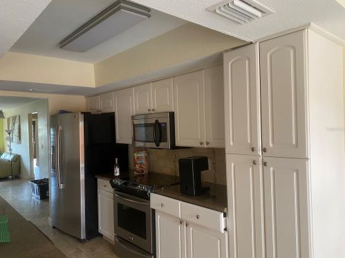 5018 Paloma Dr, Tampa FL  33624-4344 exterior