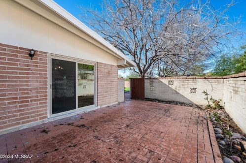 3411 Camino Suerte, Tucson AZ  85750-2750 exterior