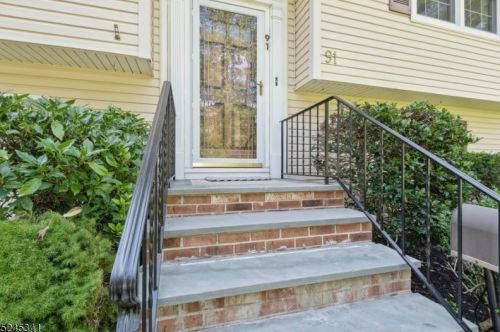91 Bolton Blvd, Berkeley Heights, NJ 07922-1506
