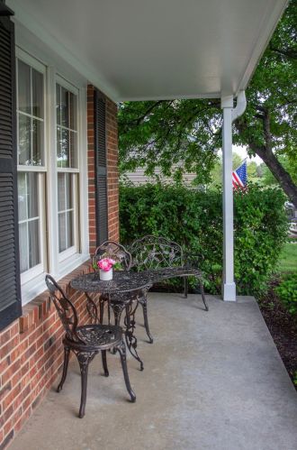 1309 Manchester Dr, Bull Valley, IL 60014-1813