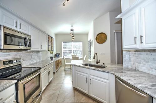 5680 Napa Wood Way, Naples FL 34116-3866 exterior