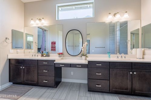 8603 16 Dr, Phoenix AZ 85041 exterior