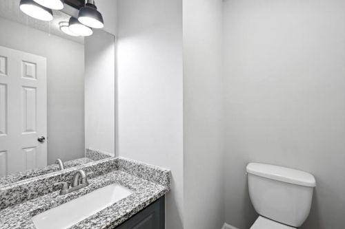 7250 Wheeler Ct, Lithonia GA  30058-9043 exterior