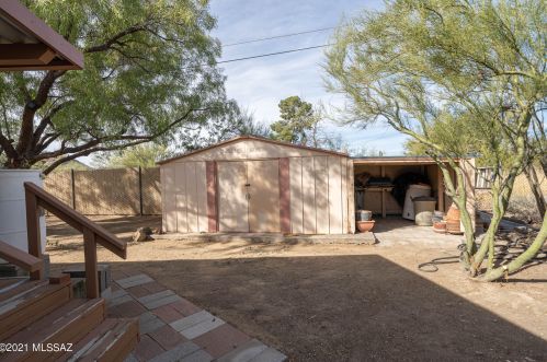 4884 Cashin Dr, Tucson AZ 85757-9461 exterior