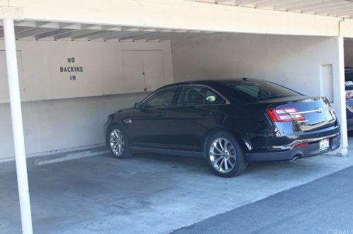 15500 Tustin Village Way, Tustin CA  92780-4208 exterior