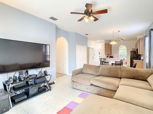 10263 Andover Pt Cir, Orlando FL 32825-2732 exterior