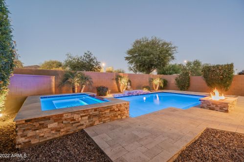 28511 23 Dr, Phoenix AZ 85085 exterior