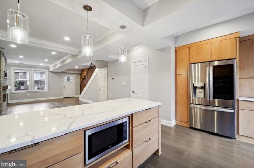 226 S St, Washington DC  20002-1526 exterior