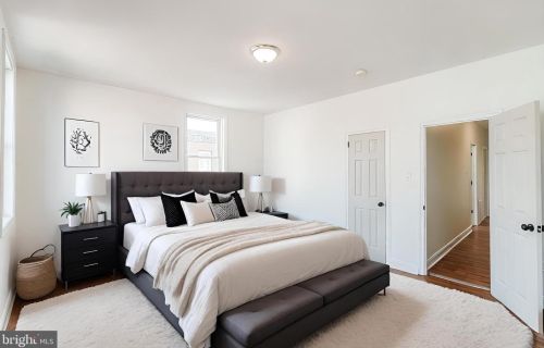 2015 5 St, Philadelphia PA 19148-2547 exterior