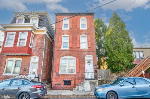 11 Franklin St, Pottstown, PA 19464-5911