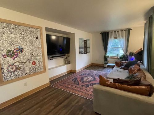 1724 Grumann Dr, Tomah WI  54660-1002 exterior