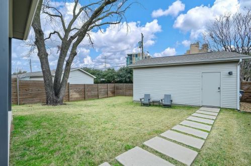 5339 Anita St, Dallas TX 75214-2707 exterior