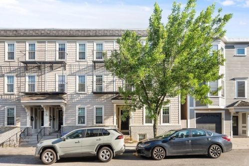 489 3rd St, Boston MA  02127-1434 exterior