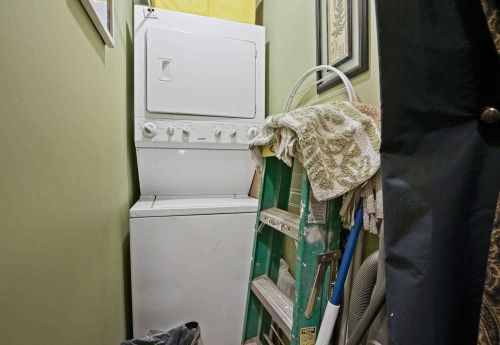 54 Clinton St, Poughkeepsie NY 12601-2522 exterior