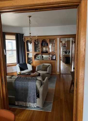 3746 Magnolia Ave, Chicago IL 60626-5305 exterior