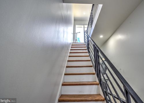 1107 52 St, Philadelphia PA 19143-4217 exterior