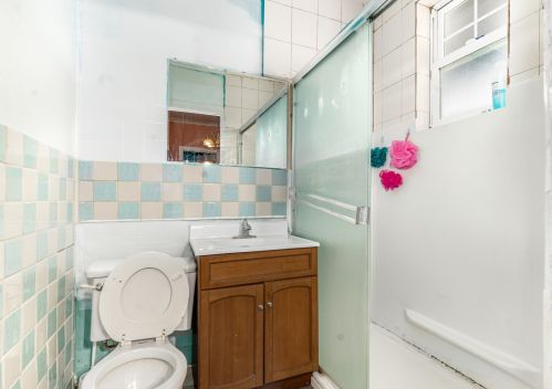 221 Eastern Ave, Joliet IL 60432-1805 exterior