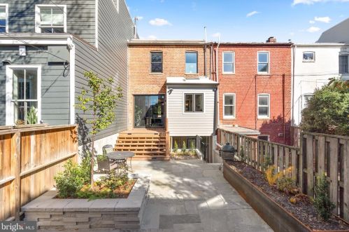 1316 T St, Washington DC 20009-4438 exterior