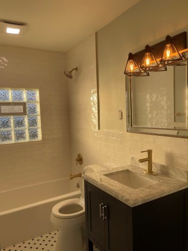 119 Keller Ave, Waukegan IL 60085-5029 exterior