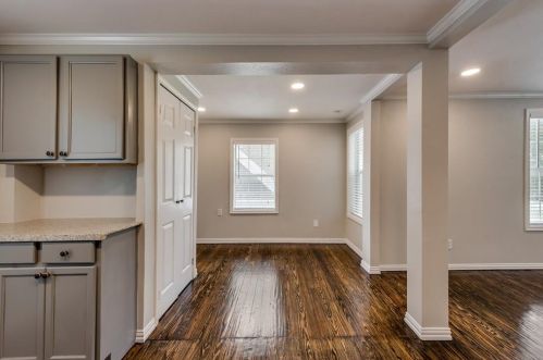 2012 Caddo St, Dallas TX  75204-4239 exterior