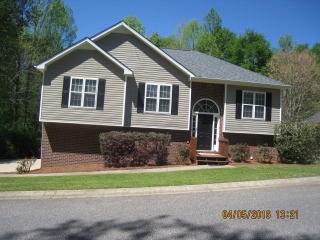 111 Spring Lake Dr, Athens, GA 30605-5232