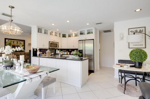 2414 30 Rd, Boca Raton FL 33431-6370 exterior