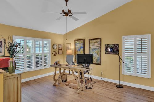 499 Casanova Cir, Fort Pierce FL  34986-1713 exterior