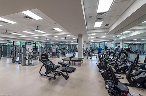 16779 Cabreo Dr, Naples FL 34110-3271 exterior