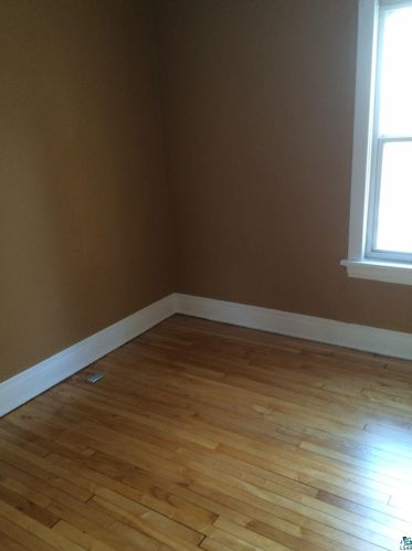 2110 7th St, Duluth MN 55806-3905 exterior