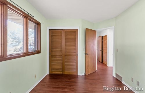 1661 Ruddiman Dr, Meskegon MI 49445-3041 exterior