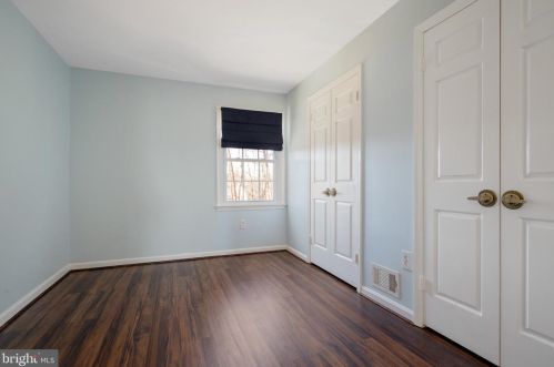 7312 Mallory Cir, Alexandria VA 22315-4704 exterior