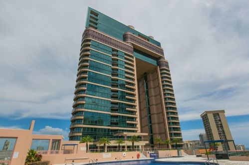 1888 Kalakaua Ave, Honolulu HI 96815-1510 exterior