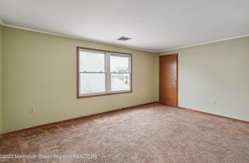 405 15 Ave, Belmar NJ 07719-2525 exterior